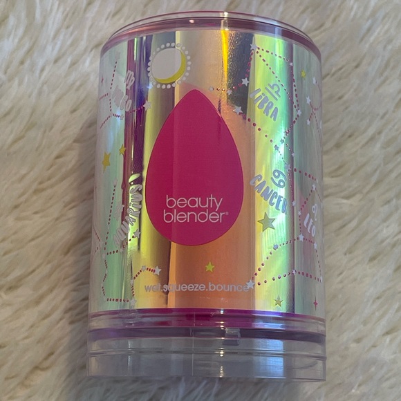 New! Beauty Blender Aquarius Makeup Sponge Limited Edition Zodiac Collection - Picture 5 of 5